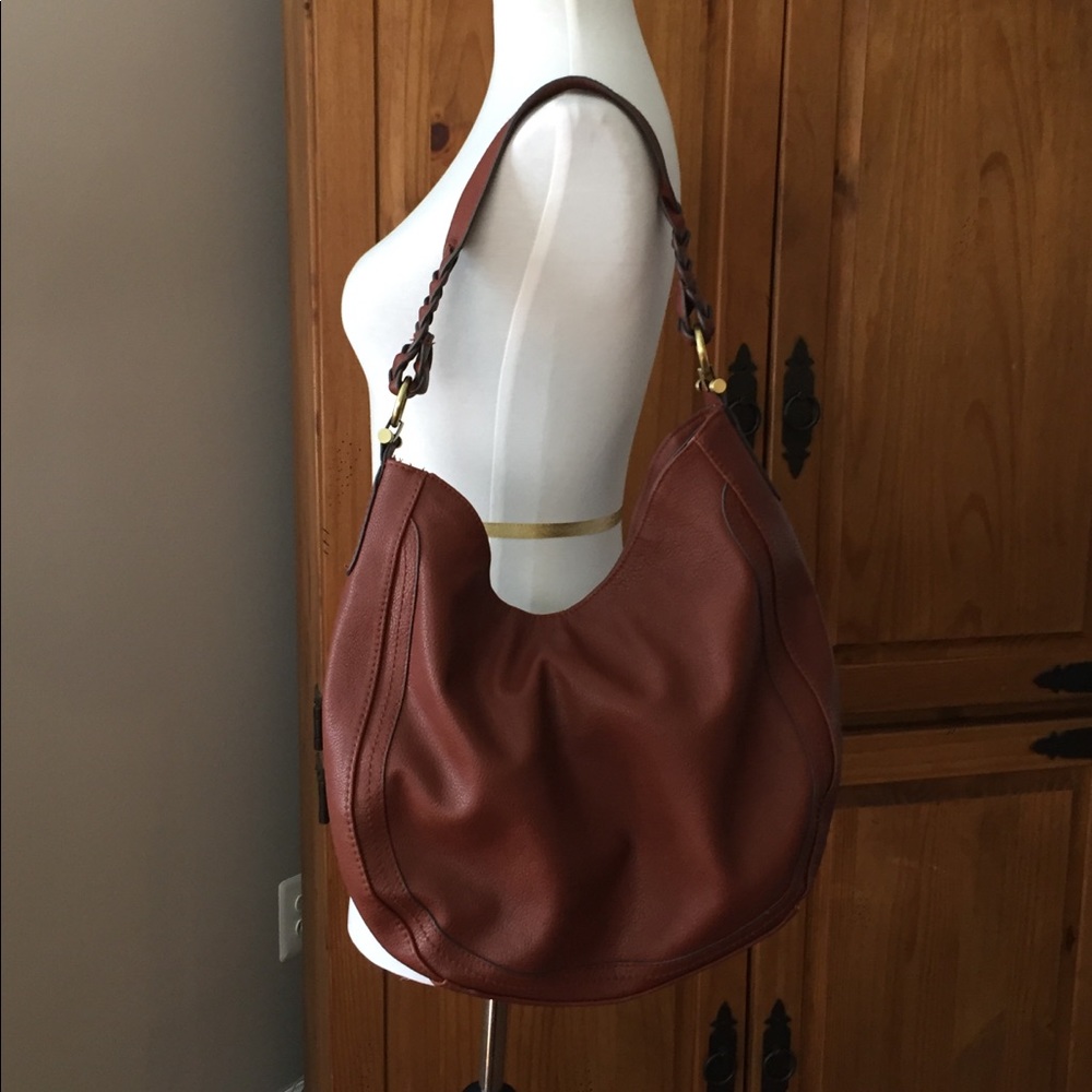 Merona brown hobo bag.